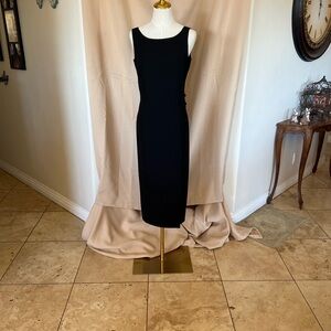 Sleek Black Midi Sheath Dress - Sleeveless Elegant Design